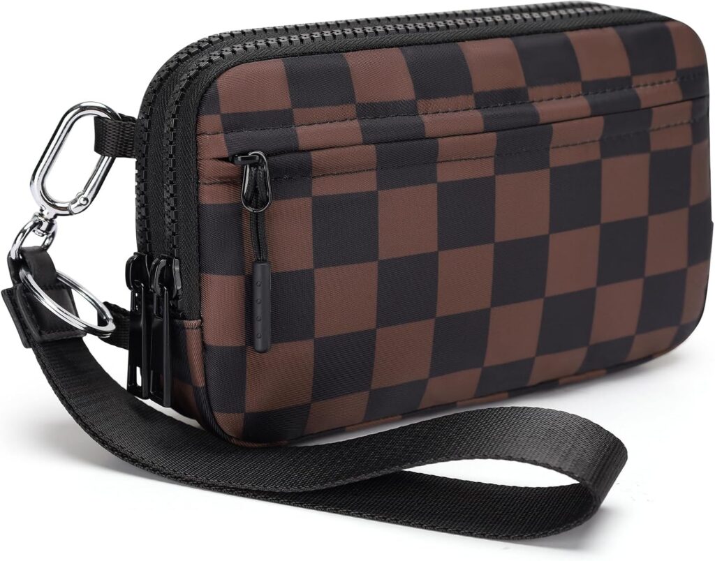 FODOKO Quilted Nylon Wristlet Wallet Review